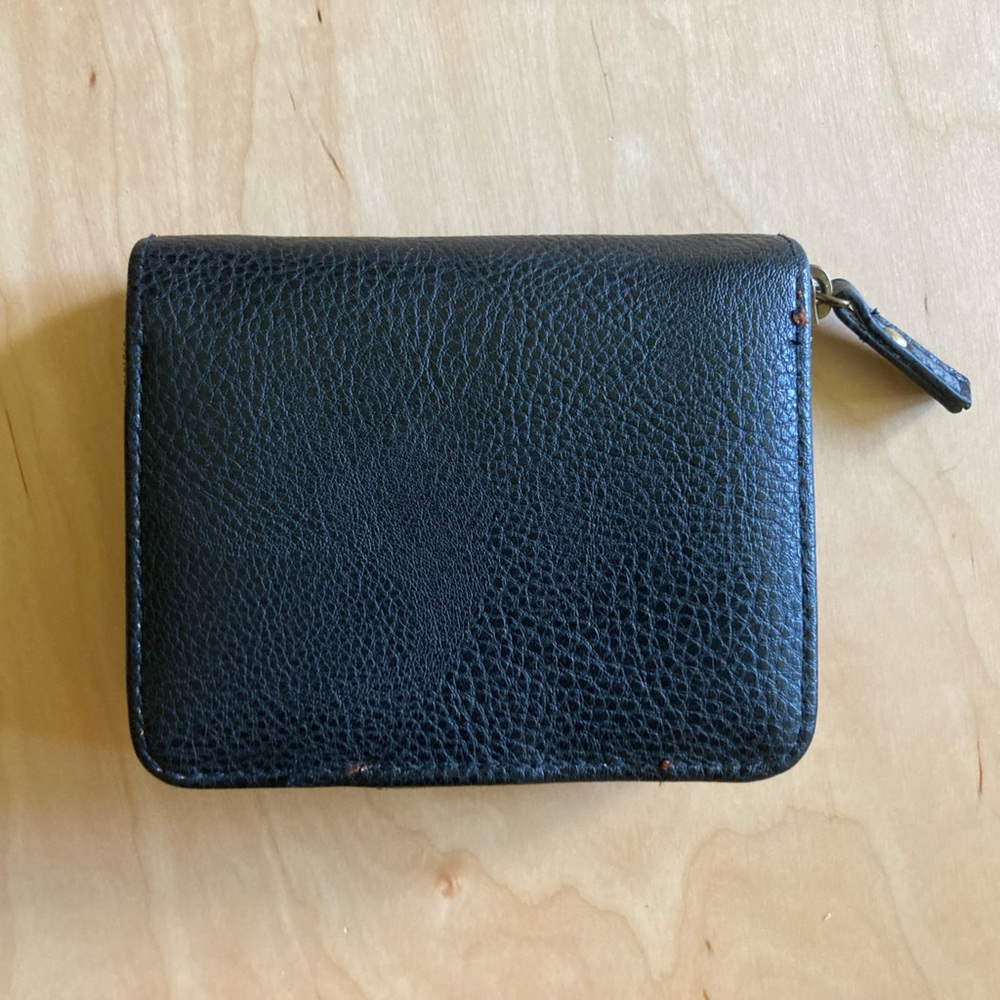 G.H. Bass & Co. Black Leather Wallet